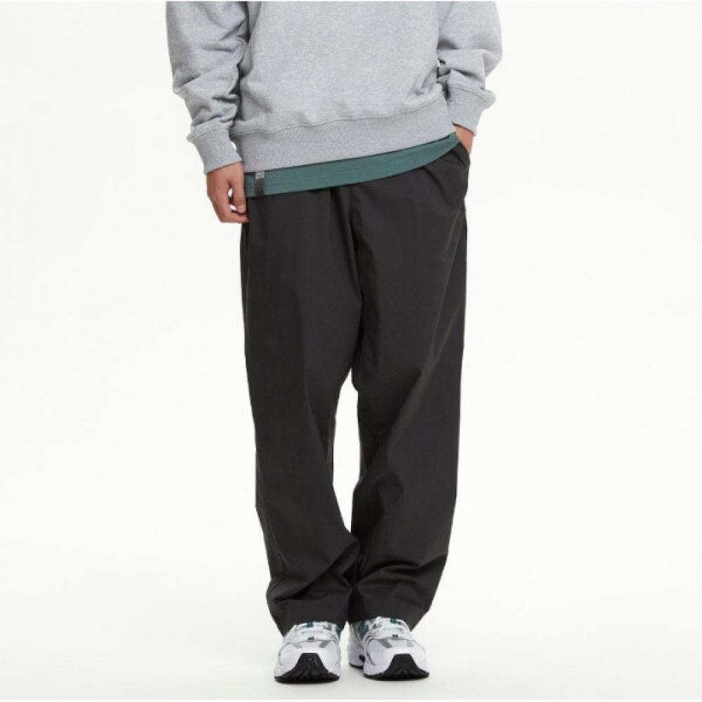 

New Balance Common Ess Woven Straight Pants B1 Nbntf21033 60 1.NBNTF21033 60/XL