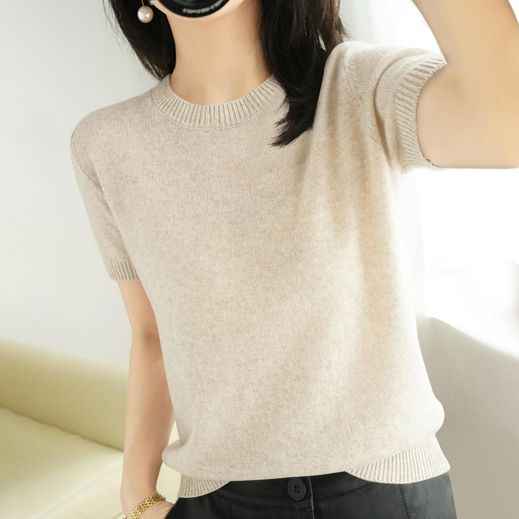 Women's Short Sleeved Knitted Sweater Round Neck Loose Thin Top