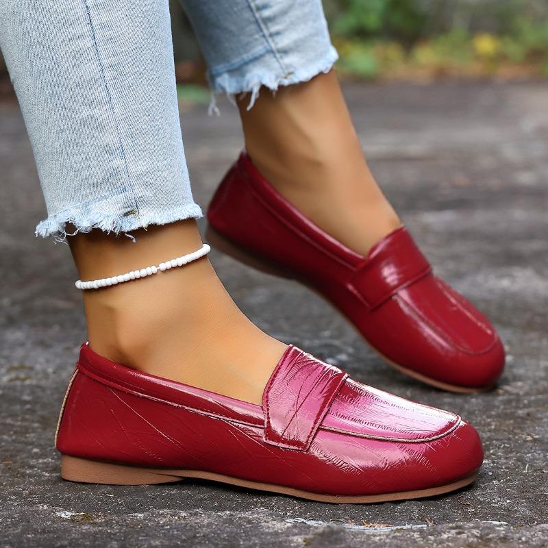 Soft-soled Single Shoes Women's 2025 Autumn New Flat Plus-size One-foot Lazy Beanie Shoes