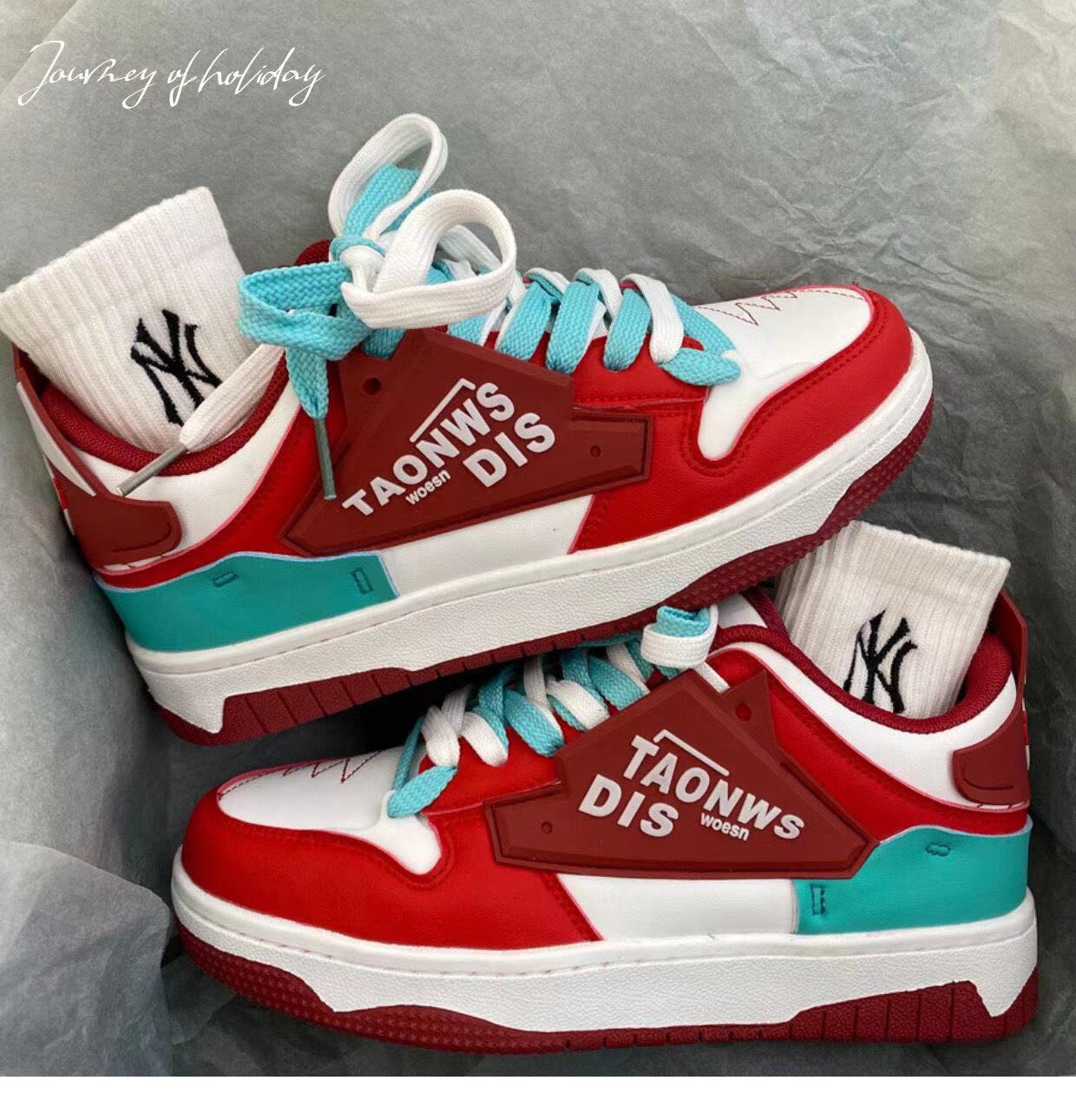 

Fashion Size 36-44 Lovers Women New Spring and Autumn Leisure Sports Shoes Girls with Thick Soles Low Top Board Shoes Couple Shoes 44 красный