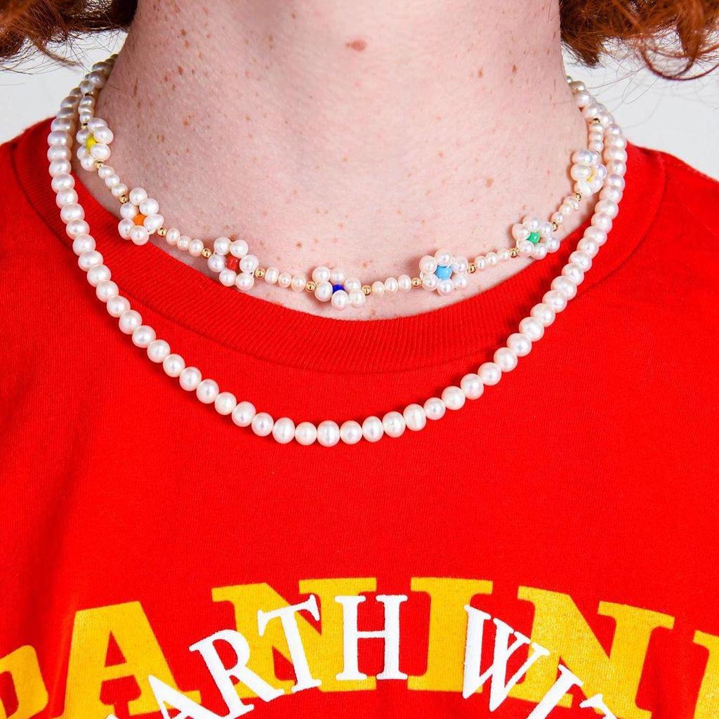 Baroque Pearl Cartoon Clavicle Chain: Simple Freshwater Pearl Choker for Women