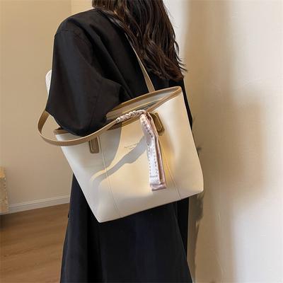 High End Commuting Large Capacity Bag  New Women's Bag Casual and Fashionable Versatile Shoulder Bag Fashionable Tote Bag