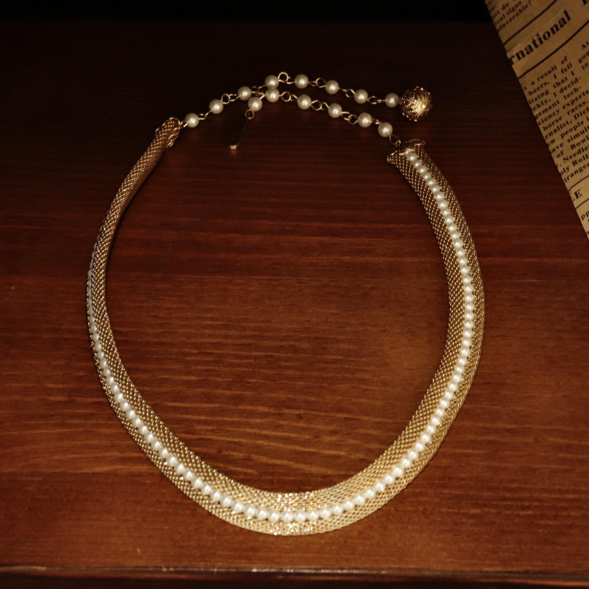 French Retro Rhinestone Pearl Earrings & Necklace Set