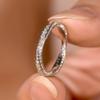 Anillo Trenzado para Mujer, Doble Fila Incrustada con Circonita Cúbica Transparente, Joyería Llamativa Apilable, Adecuado para el Uso Diario, Regalo de Cumpleaños