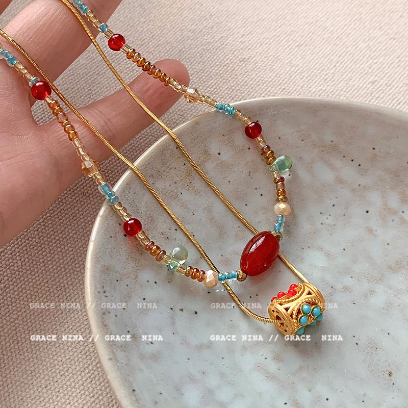 

Glass bead oval pendant necklace medieval vintage exquisite collarbone chain niche fashion high-end jewelry women