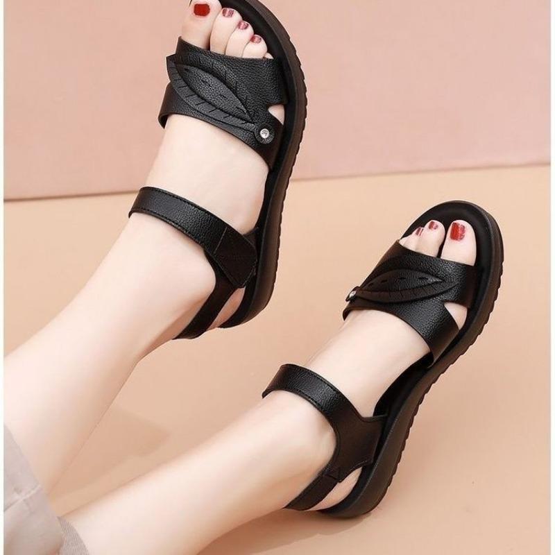 Summer Shoes and Sandals for Women, Middle-aged and Elderly People: Flat, Soft-soled, Flat-bottomed Cool Leather Shoes