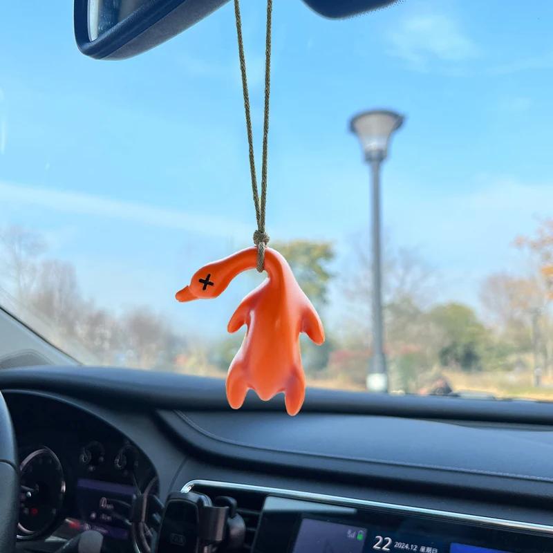 1-5pcs UV Color Changing Duck Car Accessory Pochromic Keychain Hanging Ornament Creative Party Favors Gifts for Cars Decor