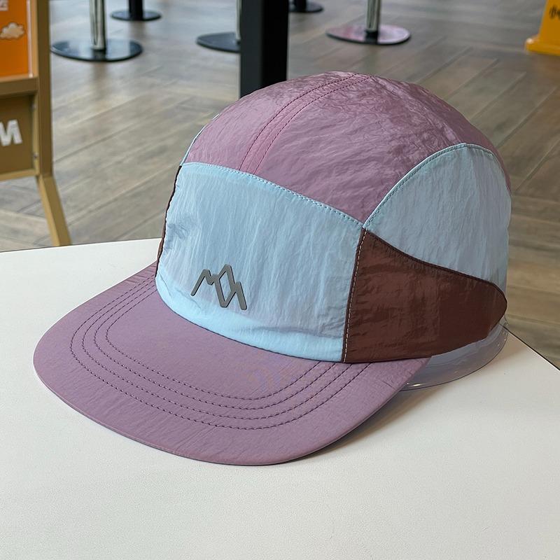 Waterproof nylon baseball cap, featuring classic embroidery patterns and color block design Perfect for men engaging in cycling