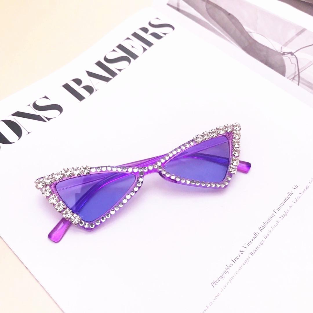 

Детские треугольные солнцезащитные очки Diamond, защита от ультрафиолета, персонализированные модные уличные очки 10901 вогнутые солнцезащитные очки