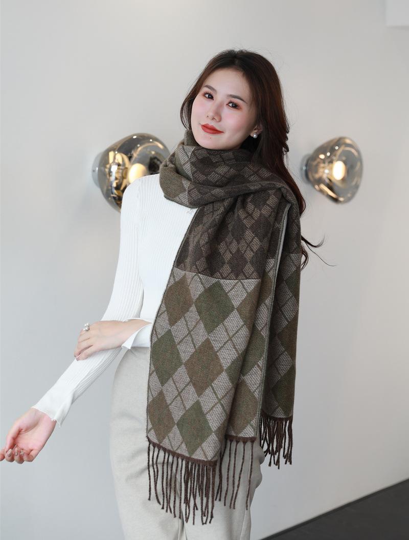 

Новые шарфы для женщин на осень и зиму. Универсальные решетчатые утолщенные студенческие шарфы для влюбленных для мужчин. Имитация кашемира для тепла. ONE SIZE