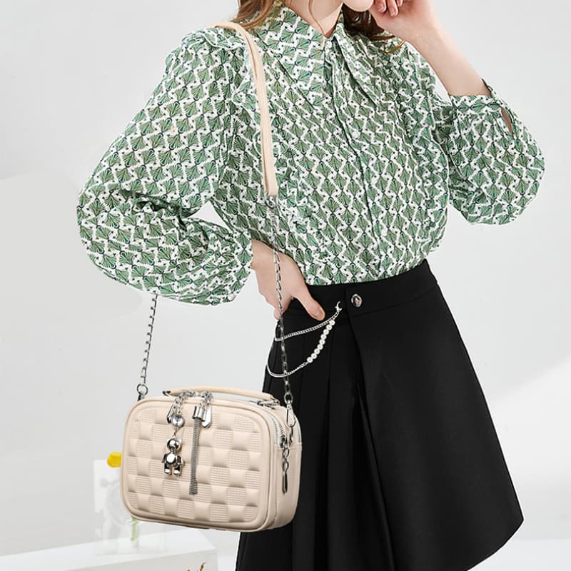 Xiaoxiangfeng foreign style chain messenger bag