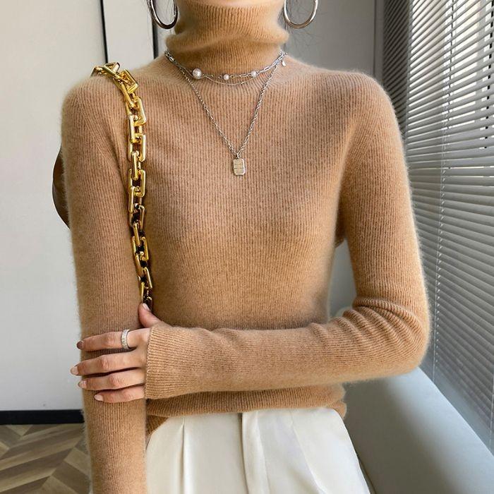 

Это стильный женский базовый слой для осени и зимы с воротником Дуй Дуй . Его можно сочетать с облегающим, утолщенным трикотажным топом с высоким воротником. one size кофейный