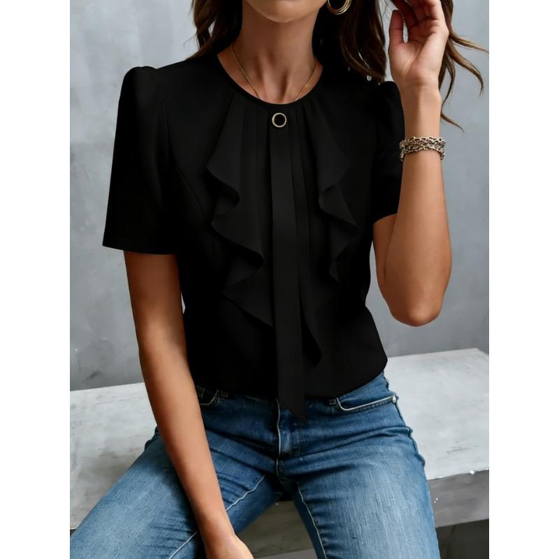 Dámská bílá halenka s volánkovým lemem, krátkým rukávem, kulatým výstřihem, elegantní, do práce, do kanceláře, ležérní top s knoflíkovým detailem
