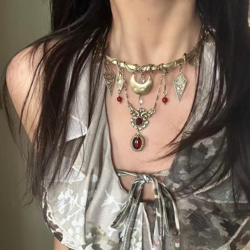 Vintage Glamourní Choker Červený Křišťál Měsíc Geometrický Přívěsek Náhrdelník Dámský Denní Nošení Maturitní Večírek Rande Šperky Dárek