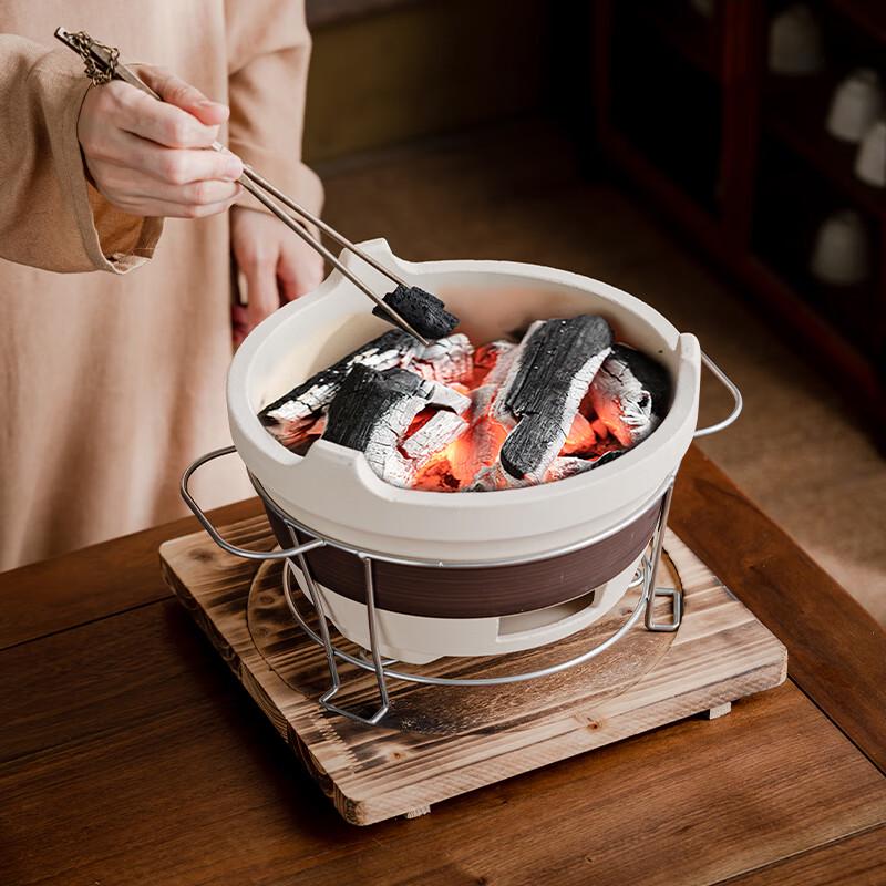 Naijiang Indoor/Outdoor Clay Charcoal Stove
