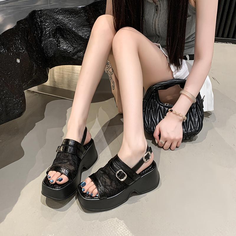 Mode 2025 Neue modische und vielseitige Keilsandalen Damen Plateau Schuhe High Heels Klobig Absatz Sommer Keilsandalen