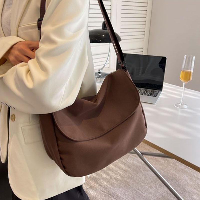 Einfache Einfarbig Einzelnen Schulter Messenger Tasche Koreanische Nylon Leinwand Kreuz Straddle