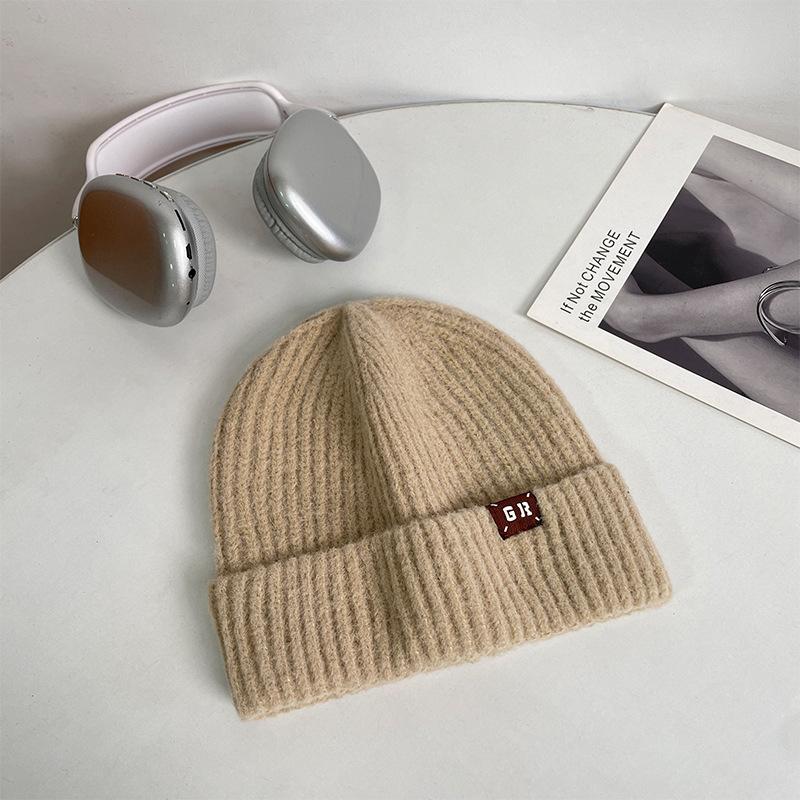 M Standard Knitted Hat Women's Winter Thickened Warm Cold Hat Showing Face Small Couple Versatile Outdoor Cold Wool Hat