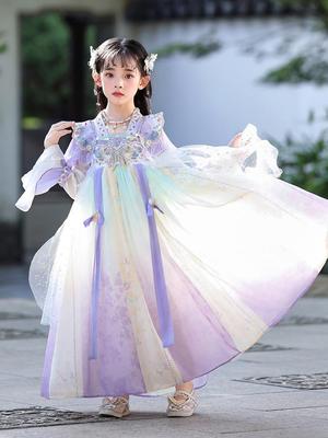 Frühlings-Hanfu-Kleid für Mädchen: Märchenhafter Chinesischer Tang-Anzug