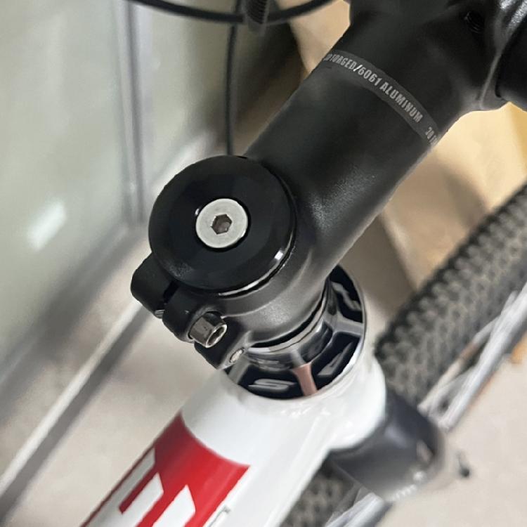 Aluminum Alloys Bearing Headsets Bearing Light weight Headsets Bike Headsets for Commuters and Cycling Enthusiasts