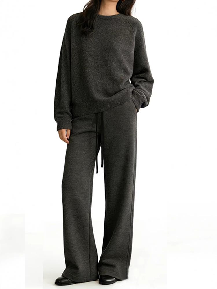 Spring Women's Silk Wool Wide-Leg Knit Pants: Loose, Drapey, Elastic, Soft, Double-Sided Texture.