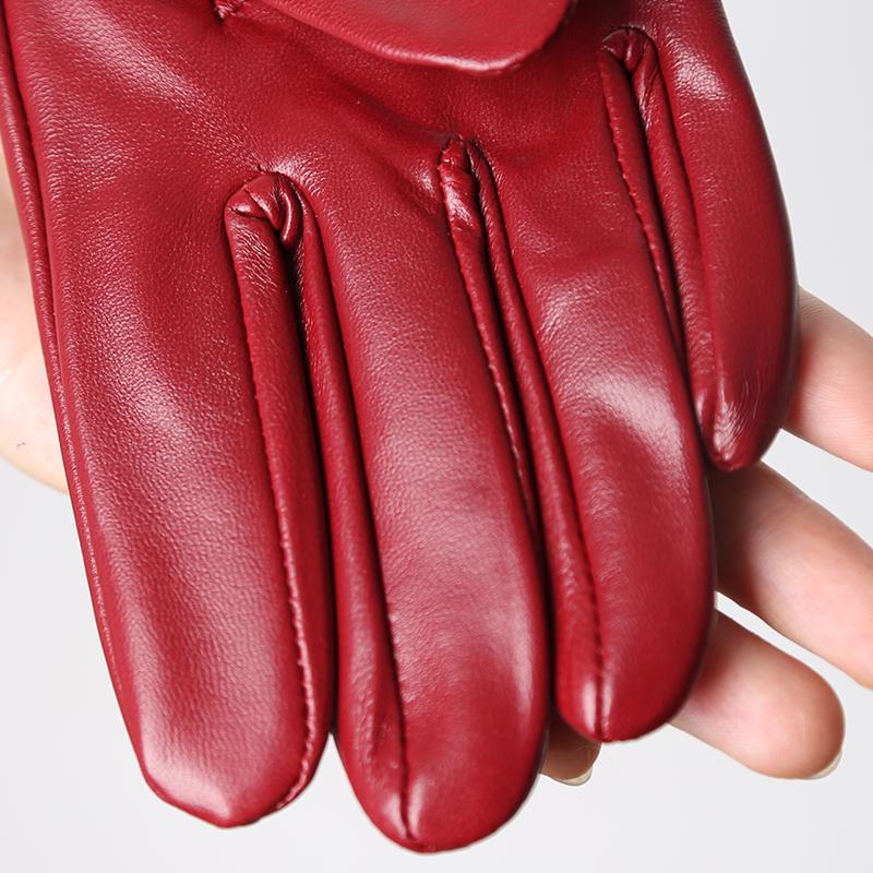 Classic Women's Gloves Color Sheepskin Winter Warm Thin 8 Colors Available Fashions Gloves High Quality 2229