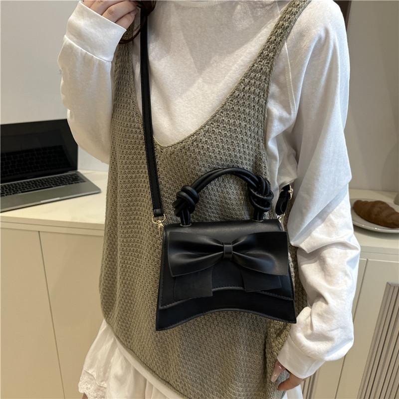 Women Simple Solid Color Bowknot Fashion Casual Crossbody Small Square Bag