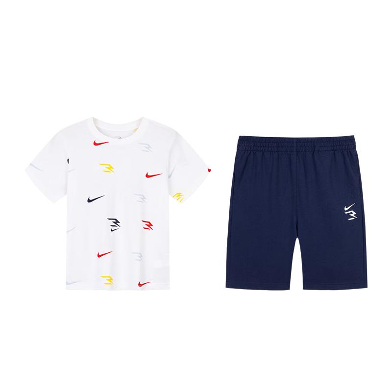 Nike Kids  Moisture-Wicking 2-Piece Short Set M