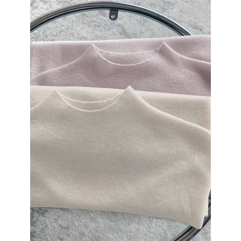 Soft and Gentle Knitted Sweater for Women, Mid-Neck Pullover, Thin Base Layer for Spring and Autumn, Half-High Collar, Age-Reducing Top
