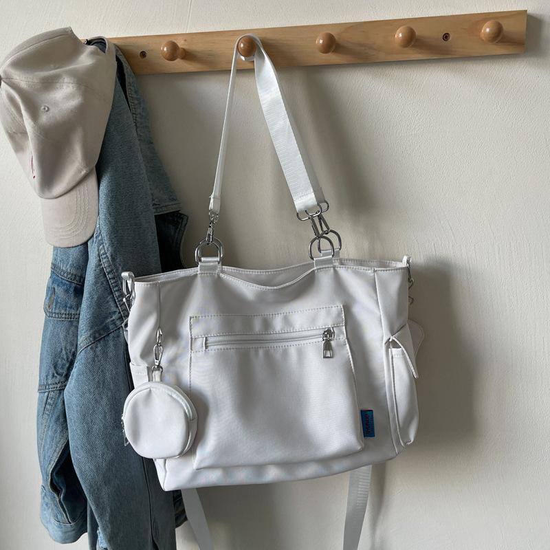 Commuter To Work Women's Messenger Bag 2025 Casual Fashion Small Fresh Casual Shoulder Bag Men's and Women's Commuter Small Satchel