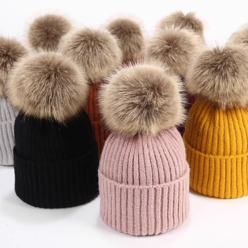 Hat Women's Winter Versatile Thickened Hairball Wool Hat Tide Student Autumn Winter Pullover Thickened Knitted Hat
