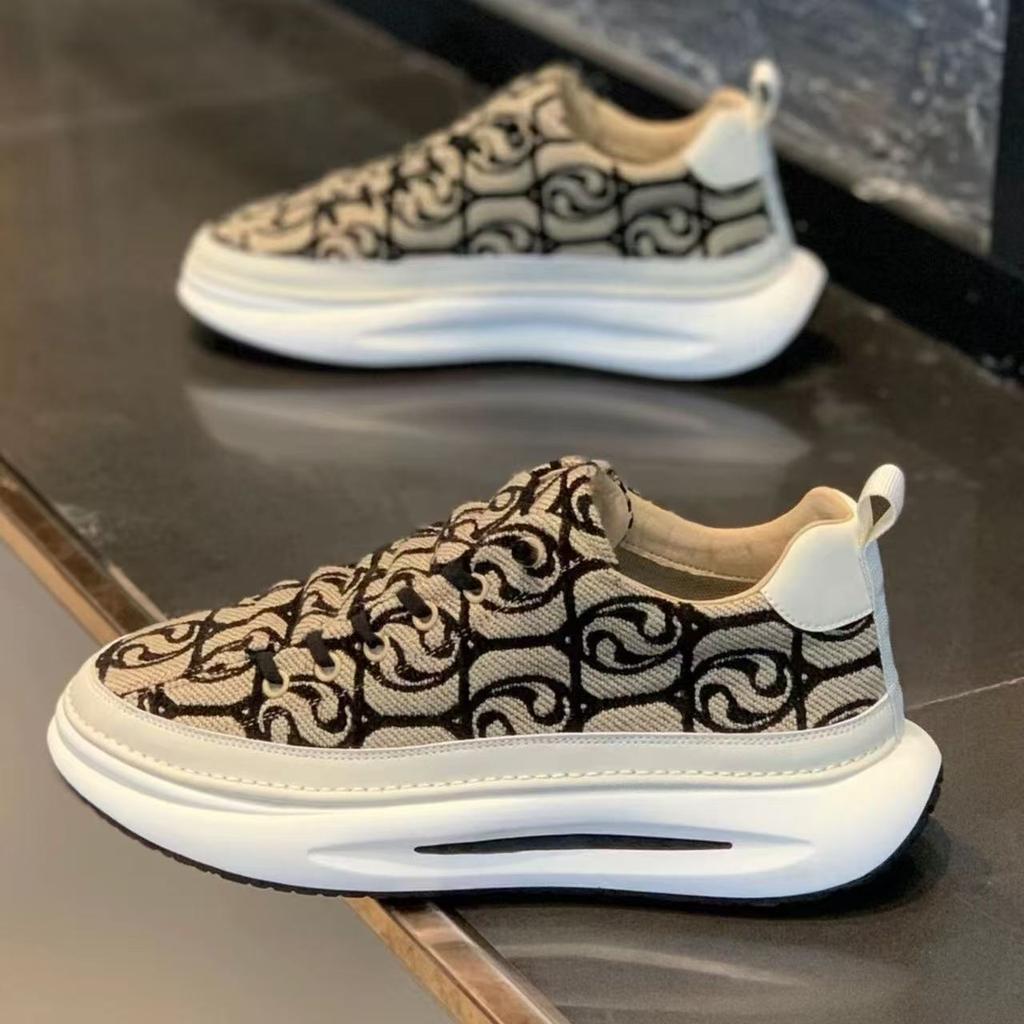 One-pedal Trend Men's and Women's Same Style 2025 Spring New Cloth Surface Breathable Versatile Lightweight Sports Shoes Casual Shoes