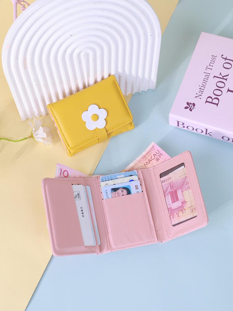 2025 Ladies' Cute Flower Tri-fold Wallet - Korean Style Card Holder