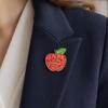 Yangyizhi Brooch Pin, Enamel Teacher-Themed Fruit Shape Lapel Lightweight Outfit Badge for Teachers Day Graduation