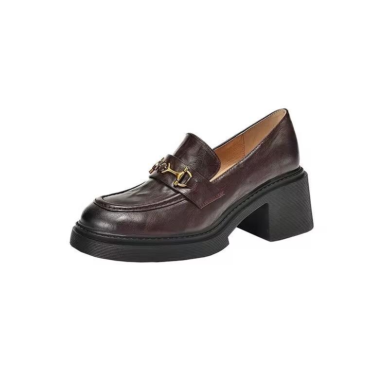 

Элегантные и тонкие~ Женские лоферы 2025 новая осень и зима ленивые туфли британский стиль маленькие кожаные туфли толстый каблук высокие каблуки 6 см 39 коричневый