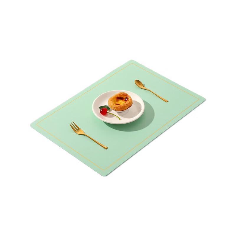 Nordycka dwukolorowa podkładka pod talerz ze sztucznej skóry