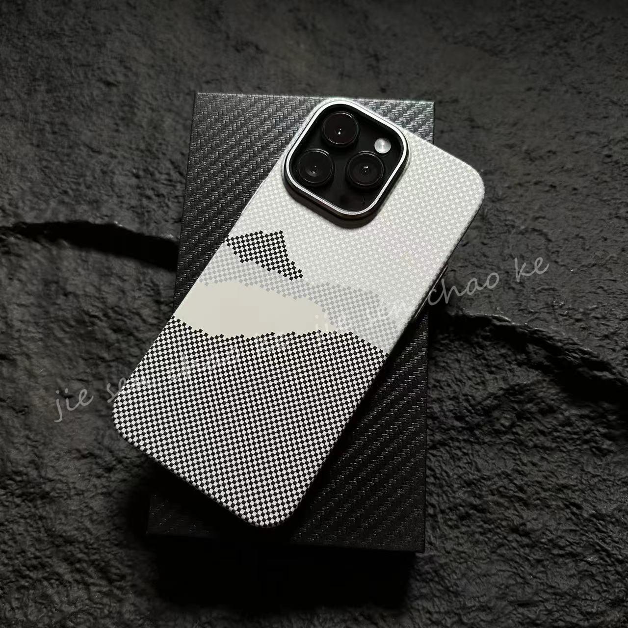 Kevlar Magnetic iPhone 17 Pro Max Case with Mountain & River Design iPhone 12 PRO MAX
