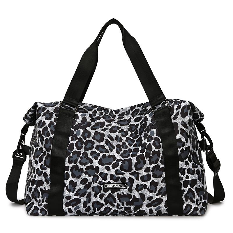 Large Capacity Women's Sports Fitness Bag Leopard Print Design Weekender Overnight Bag Portable Business Travel Bag
