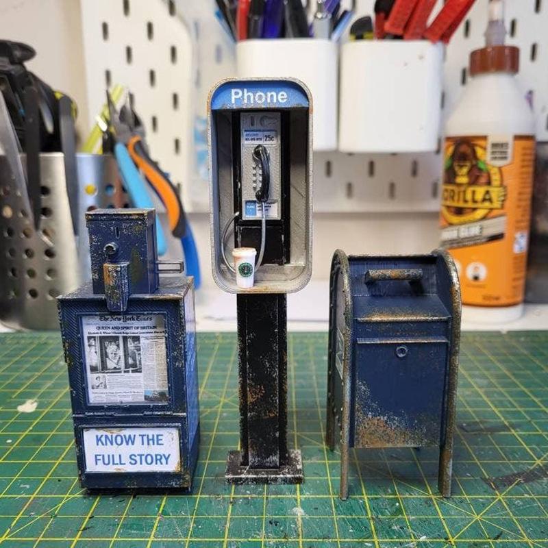 Miniature American Payphone In 1:12 Scale, Mini Vintage Style Dollhouse Furniture Phone Booth Model Accessorries Decoration