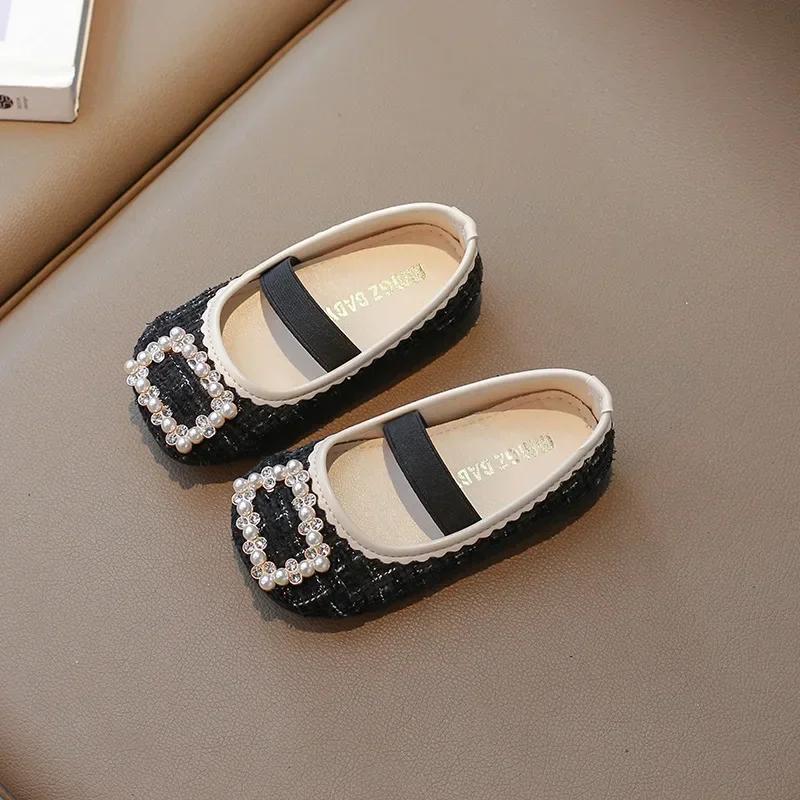 

Children Leather Shoes for Girls Spring New Fashion Elegant UK Style Soft Sole Princess Beading Sweet Party Single Shoes 24
