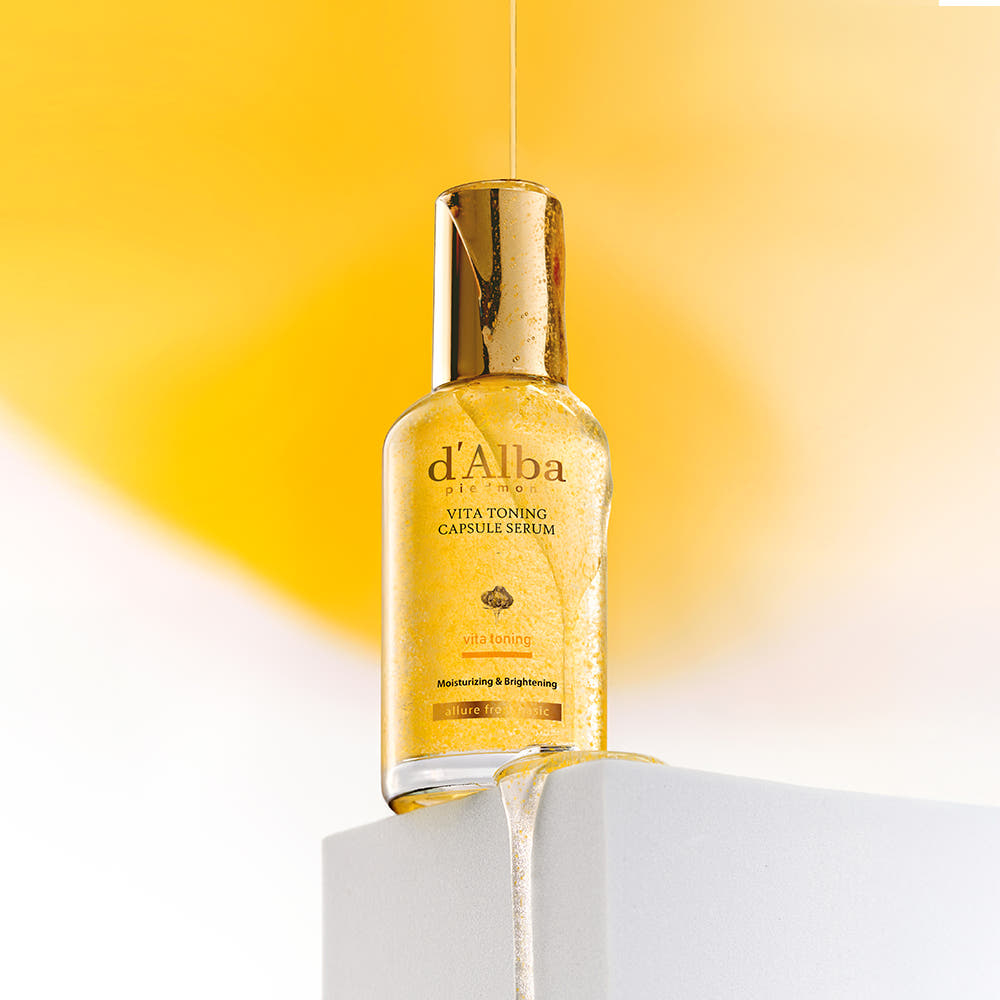 d'Alba Vita Toning 3-Schritte Hautpflege-Set Dunkle Flecken Aufhellungs-Programm Toner + Serum + Creme