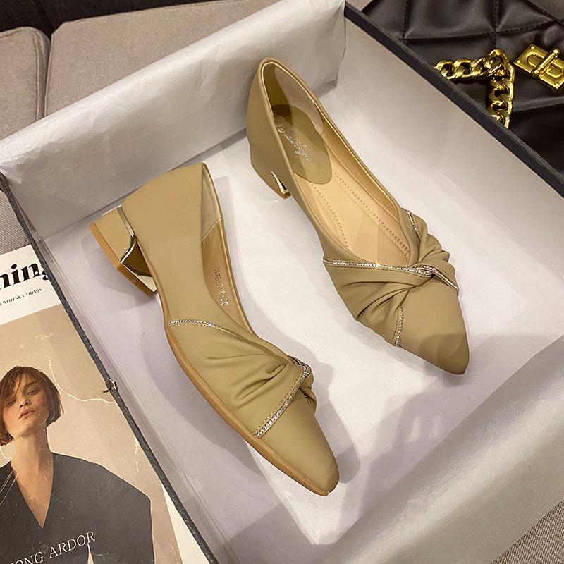 

Остроносые туфли-лодочки женские на толстом каблуке новые черные туфли женские туфли на средних каблуках на четыре сезона 41 хаки