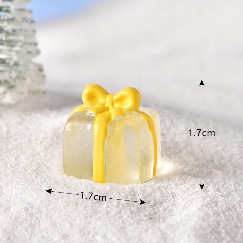 

Christmas Decoration Ornaments Xmas Micro Landscape New Year 2026 Miniatures Home Decorative Santa Claus Figurines Home Decor