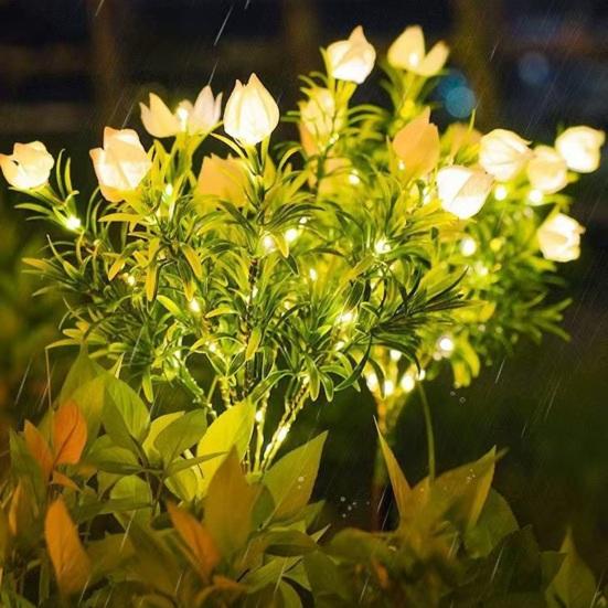 Garden Light Solar Powered Flower Shape Outdoor Yard Light Waterproof Scratch-Resistant Small Size Garden Lamp