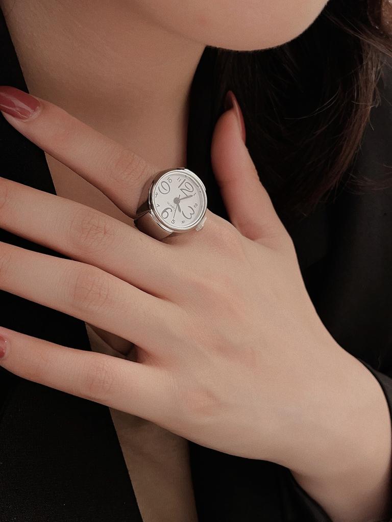 Mini Vintage Anello Orologio Rotondo Creativo Quarzo Orologi Moda Coppia Orologi Accessori