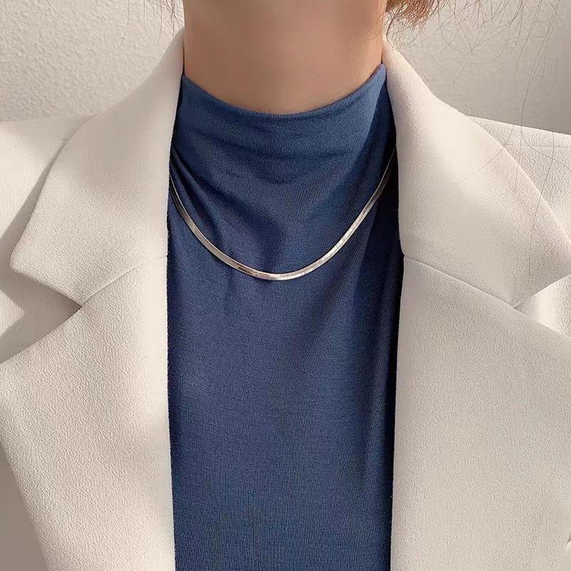 925 Sterling Silver Custom Silver Snake Bone Chain Necklace Women Temperament Clavicle Chain Simple Choker Trendy Accessories