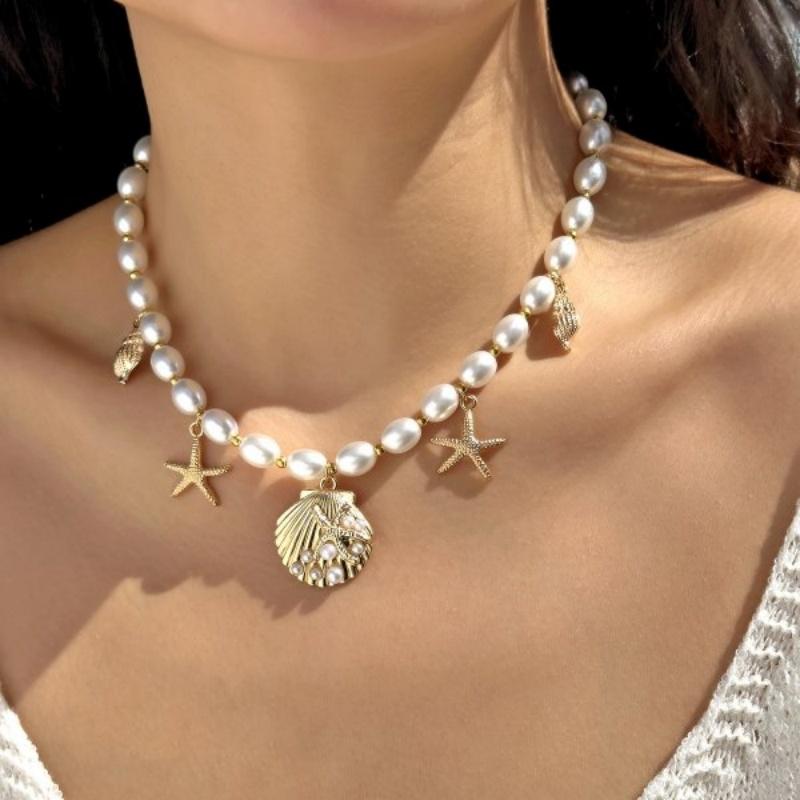 Bohemian Starfish Conch Scallop Pendant Necklace for Women Summer Beach Vacation Gold Color Collarbone Necklace Party Jewelry