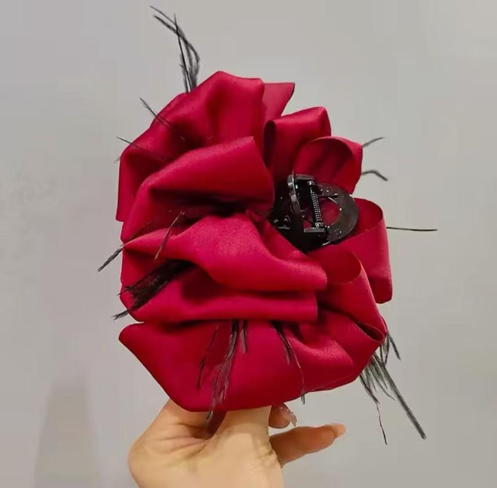Large Summer Lace Edge Bow Claw Clip Hair Accessory for Women - Multi-Layer Feather Design