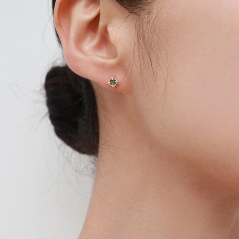 Less Is More 14K Gold Green Rough Diamond Earring & Piercing