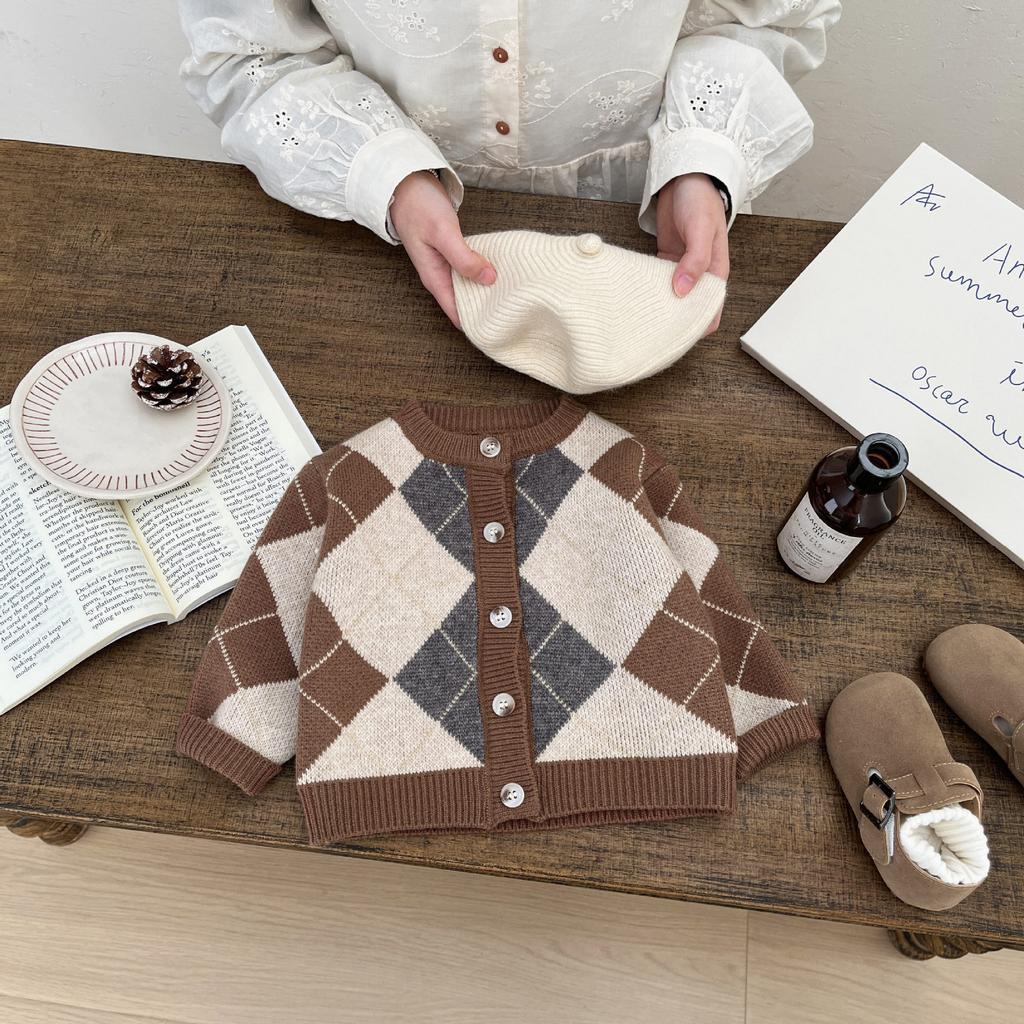 Early Spring Boys Retro Sweater Spring And Autumn New Baby Contrasting Color Fashion Knitted Cardigan Sweater